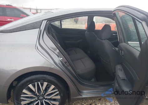 2024 Nissan Altima Sv Fwd z USA, uszkodzony, nr VIN 1N4BL4DV8RN313896